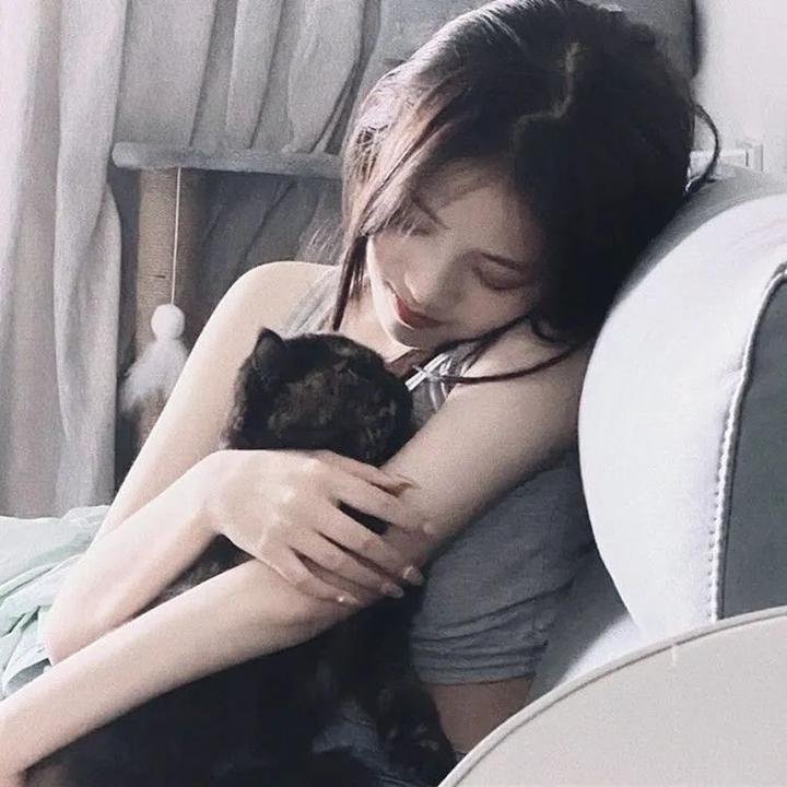 穿越荒年开局救下双胞胎